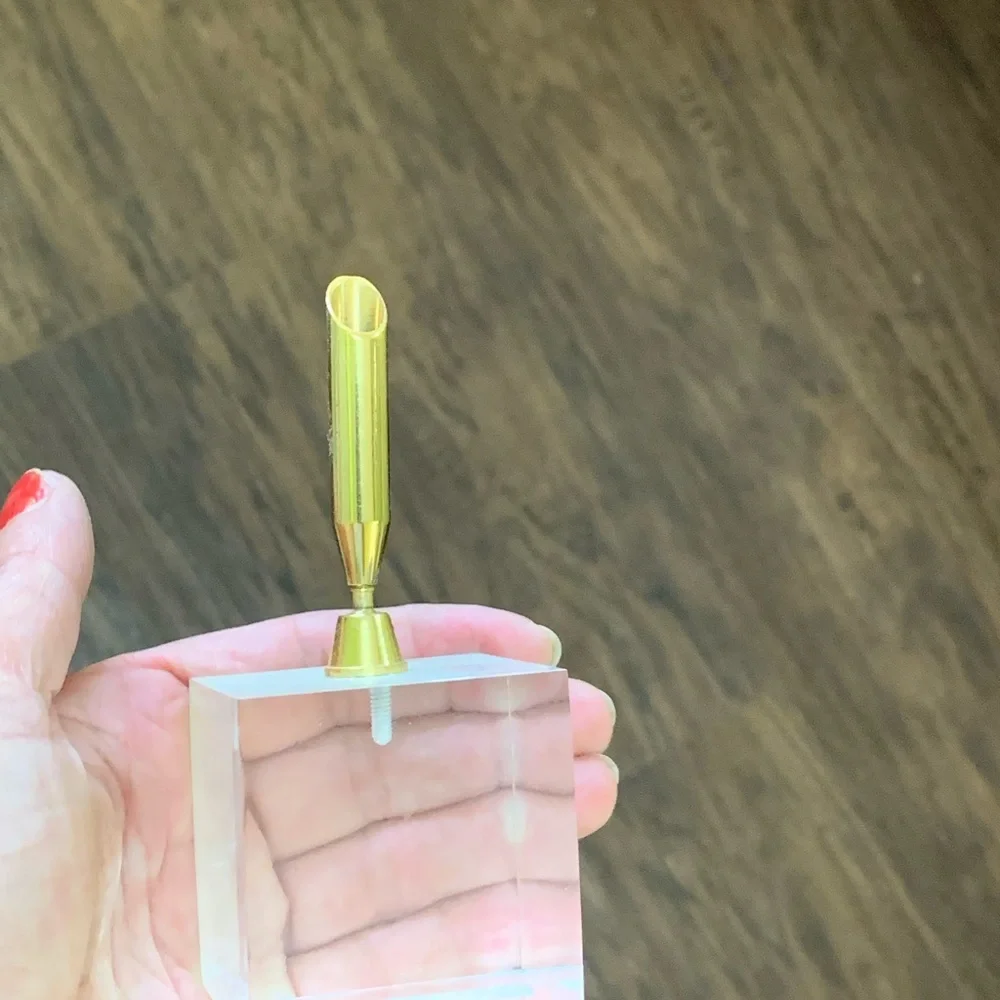 Z Galleris pen holder